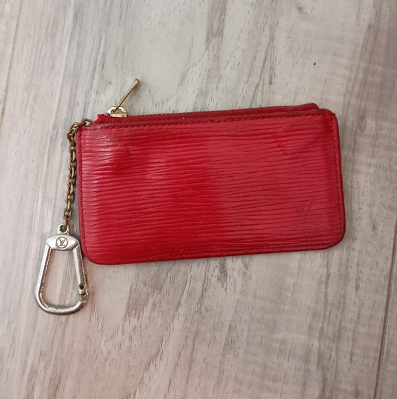 Louis Vuitton Epi Pochette Cles Coin Wallet Coin Case Red Hardware Gold - Picture 1 of 14